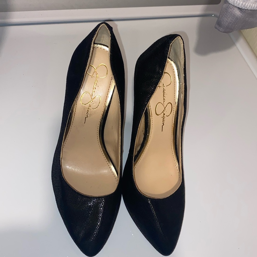 Jessica Simpson Elegant Black Heels